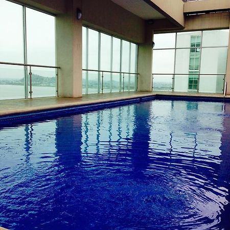 Luxury Suites River Front Guayaquil Habitación foto